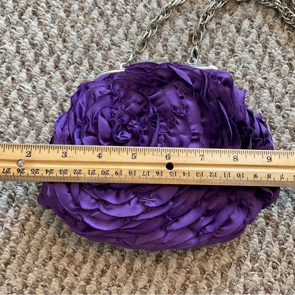 White House Black Market Purple Floral Evening Bag - Picture 13 of 14